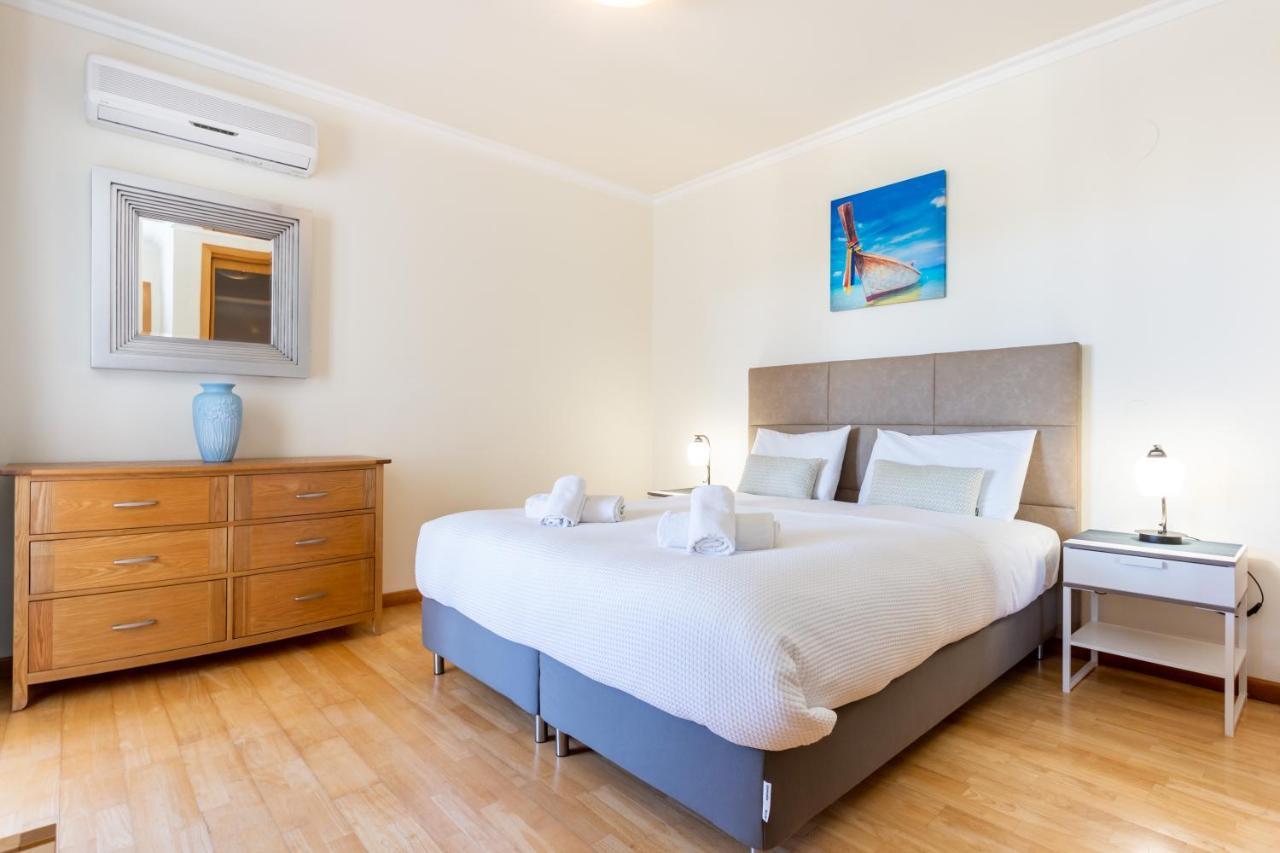 Mira Baia - Meia Praia Family Apartment Lagos Ngoại thất bức ảnh
