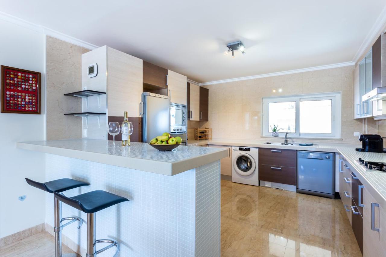 Mira Baia - Meia Praia Family Apartment Lagos Ngoại thất bức ảnh