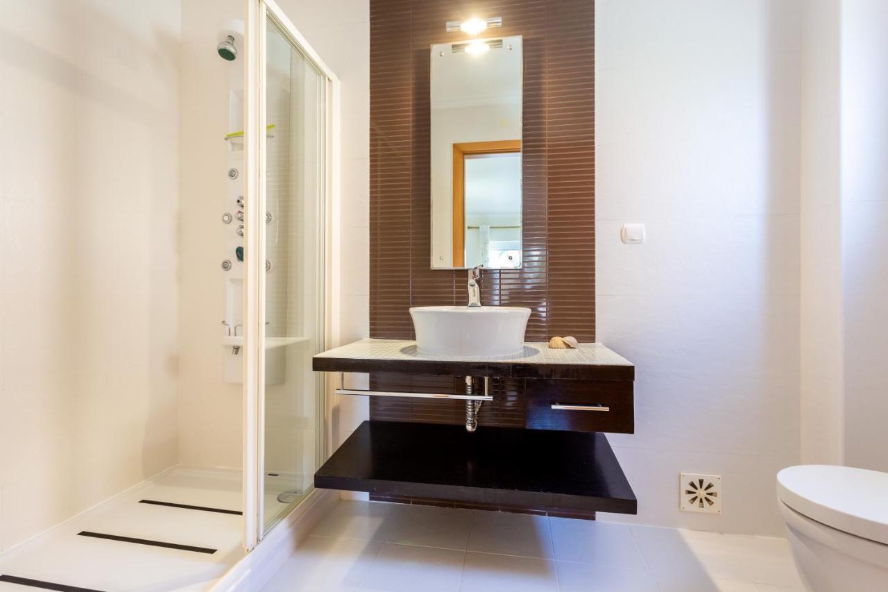 Mira Baia - Meia Praia Family Apartment Lagos Ngoại thất bức ảnh